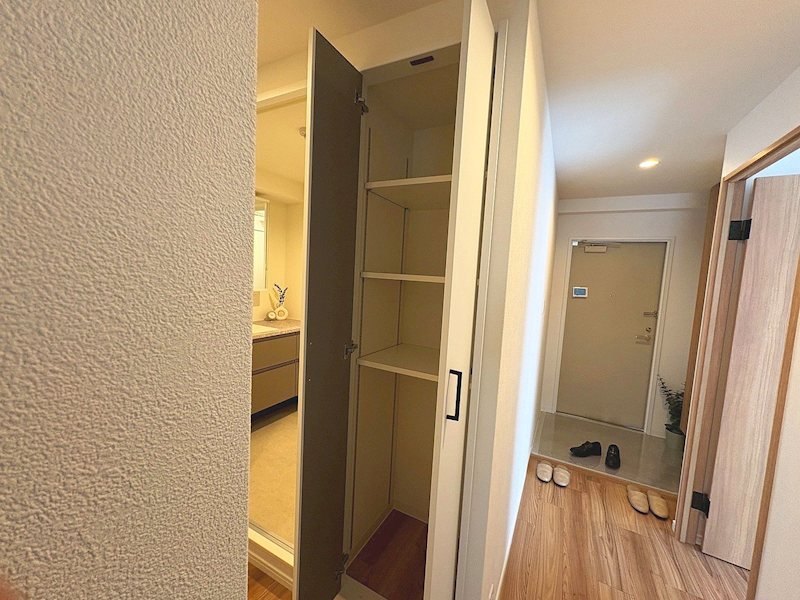 【CASA】ライオンズマンション雲雀丘花屋敷第二 内観写真（洗面台・洗面所）