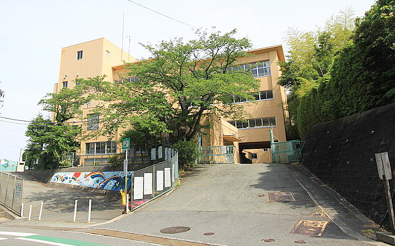 【CASA】ライオンズマンション雲雀丘花屋敷第二 小学校