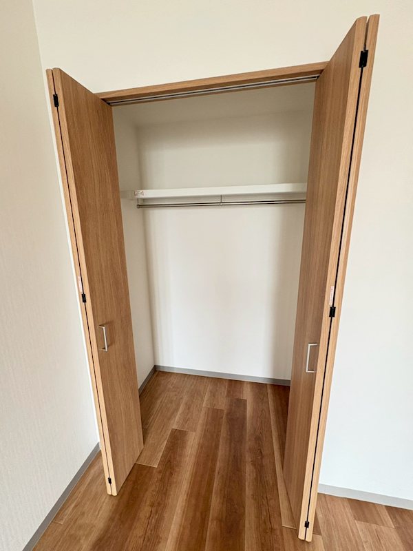豊中緑丘パークマンション 内観写真（収納）