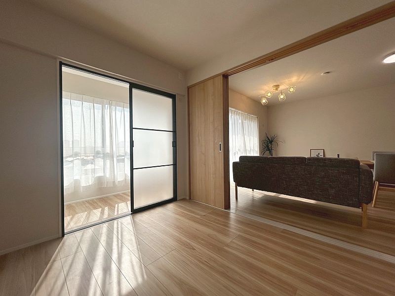 【CASA】宝塚御殿山マンション 内観写真（リビング以外の居室）