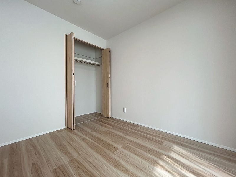【CASA】宝塚御殿山マンション 内観写真（リビング以外の居室）