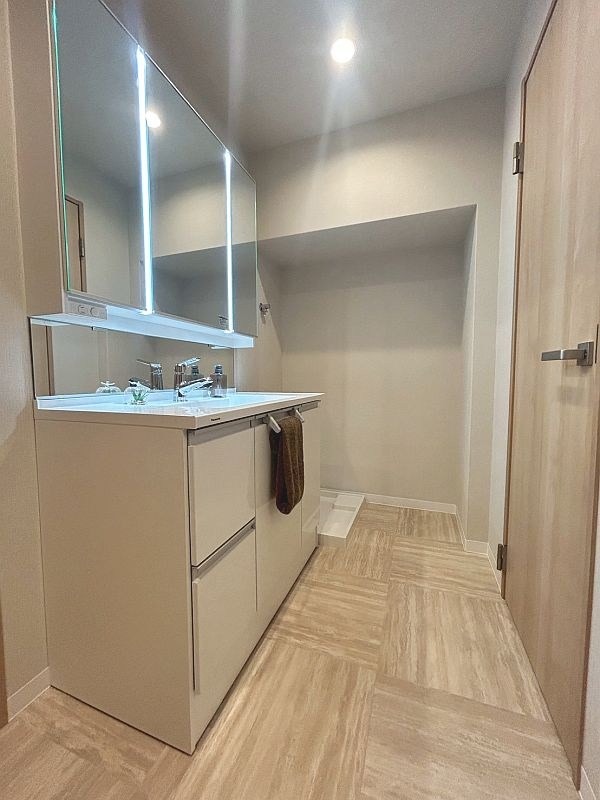 【CASA】宝塚御殿山マンション 内観写真（洗面台・洗面所）