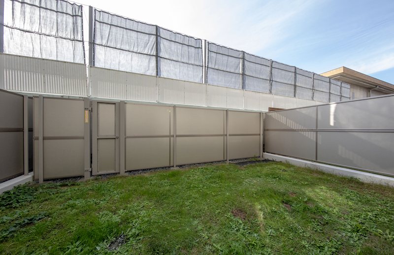 【CASA】エスリード京都山科セミリア≪専用庭（29㎡）付き、ペットと過ごす暮らし≫ 現地写真（庭）