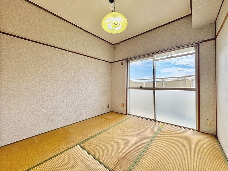 【CASA】若山台住宅34号棟 内観写真（リビング以外の居室）
