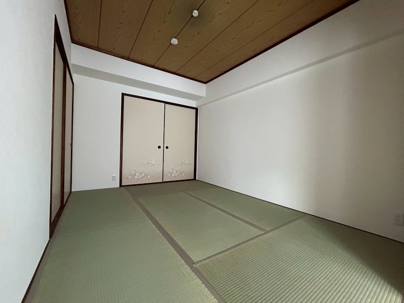 クラウンハイム東淀川2番館 内観写真（リビング以外の居室）