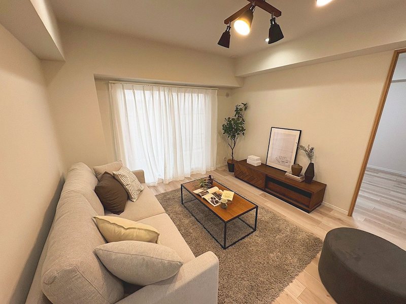 【CASA】日興宝塚南口スカイマンション 内観写真（リビング）