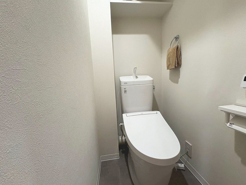 【CASA】日興宝塚南口スカイマンション 内観写真（トイレ）