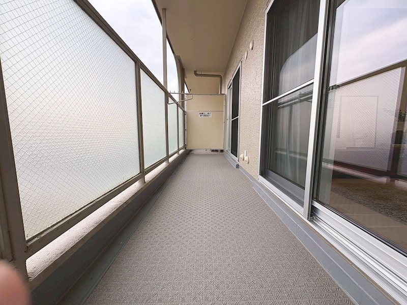 【CASA】日興宝塚南口スカイマンション 現地写真（バルコニー）