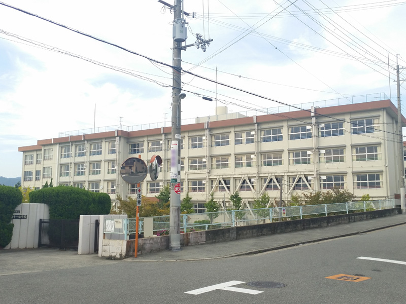 セントラルパレス東豊中 中学校