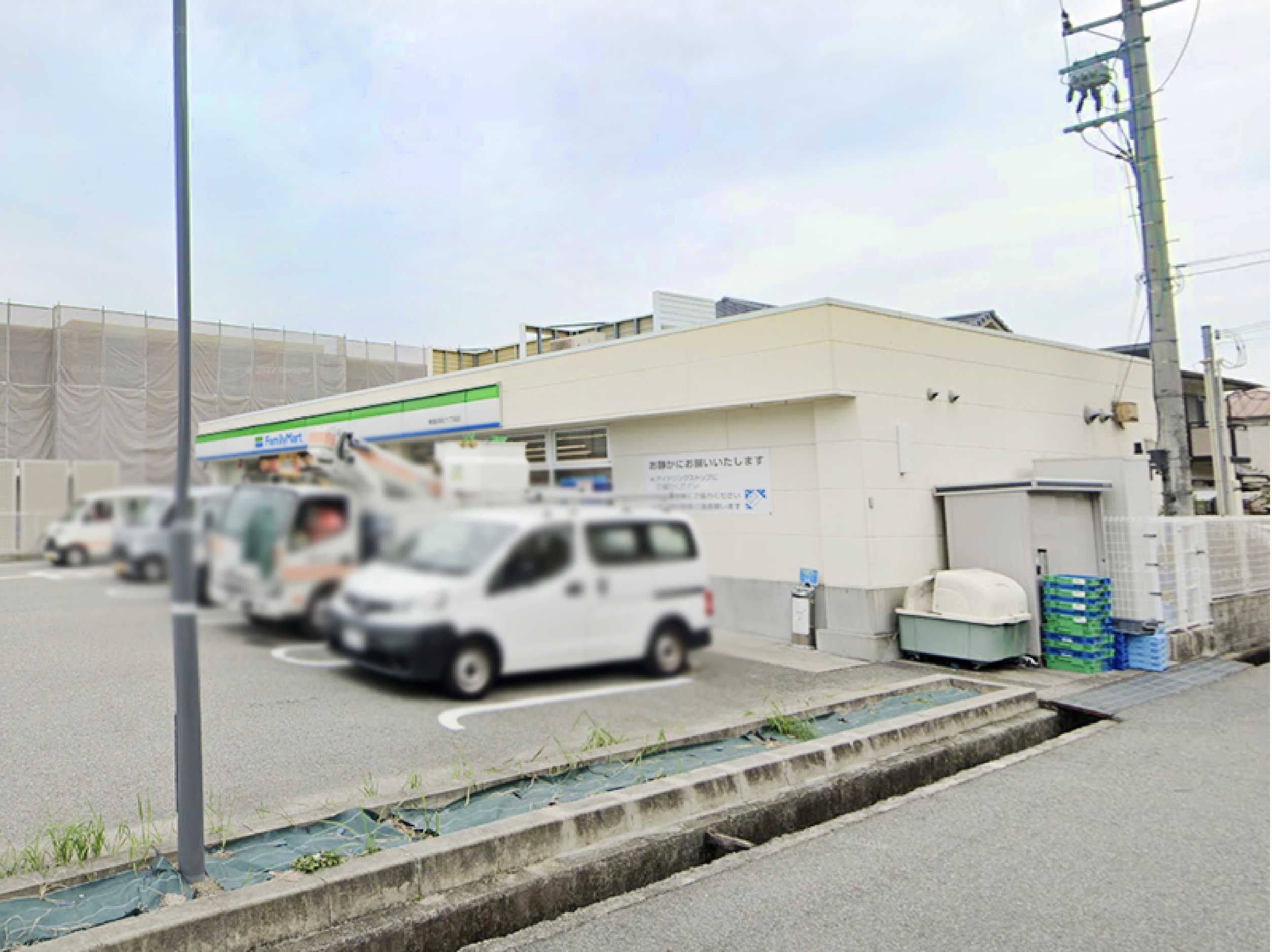 レピア東園田EAST コンビニ