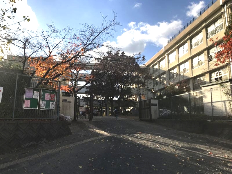 グランディア緑地公園 小学校