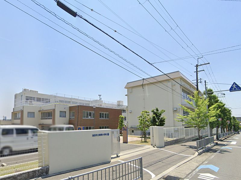 【CASA】 池田市畑5丁目 小学校