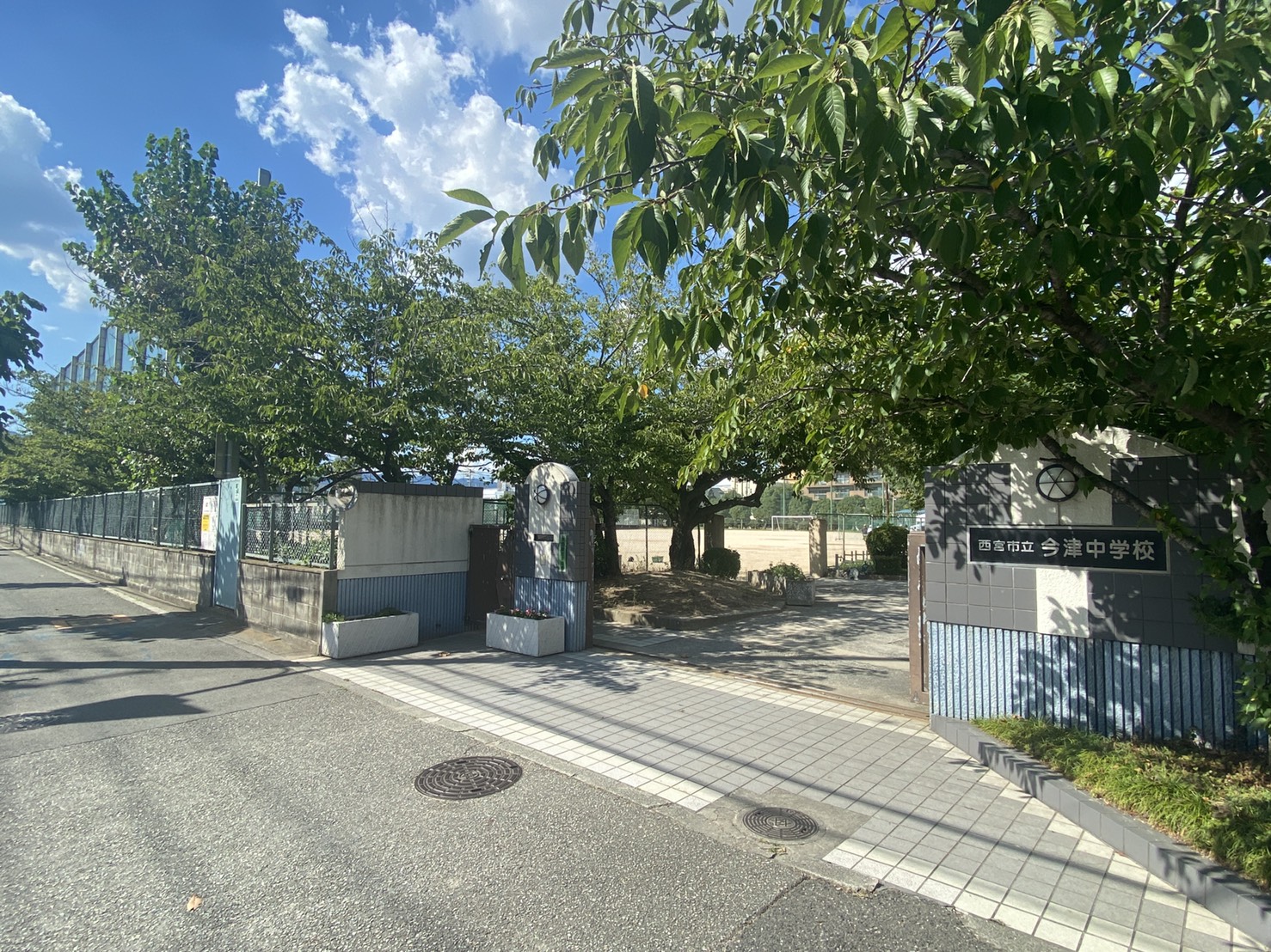 【CASA】 ワコーレディセ西宮 中学校