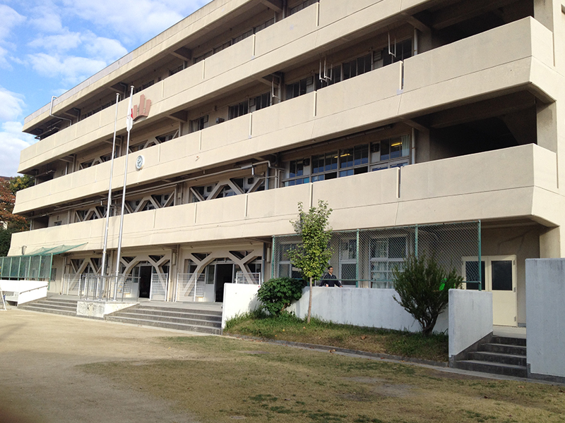 千里関大前コーポラスC棟 小学校