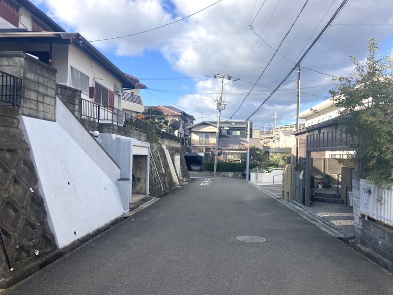 【CASA】日吉台二番町 2号地◆建築条件無売土地◆ 現地写真（前面道路含む現地写真）