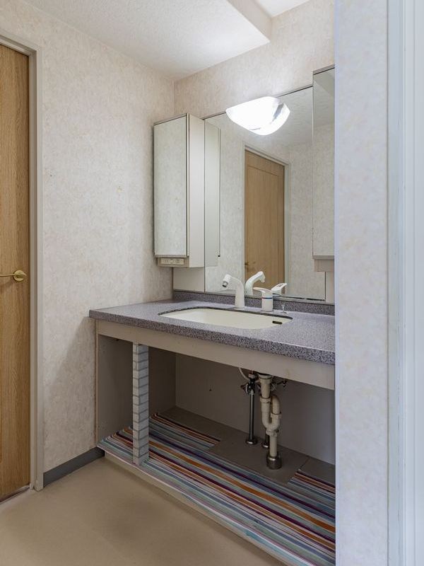 【CASA】 阪急池田伏尾台セラージュ 内観写真（洗面台・洗面所）