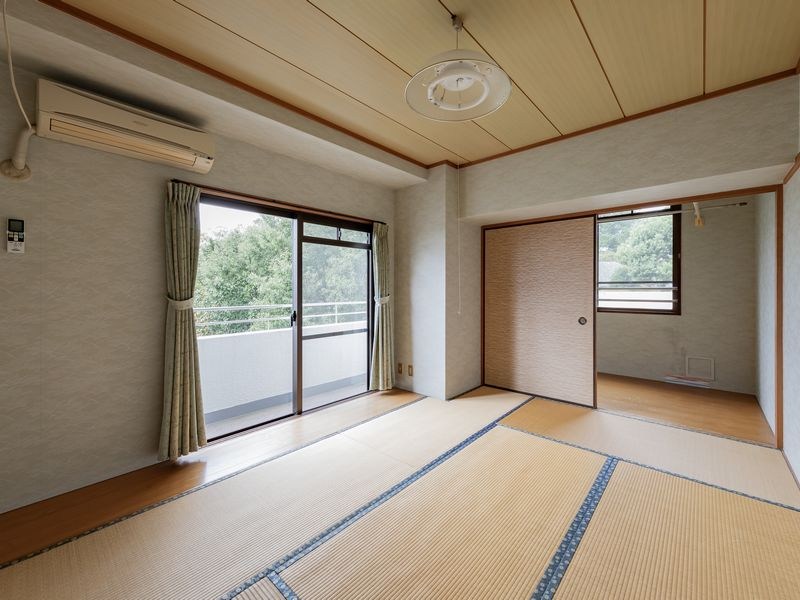 【CASA】 阪急池田伏尾台セラージュ 内観写真（リビング以外の居室）