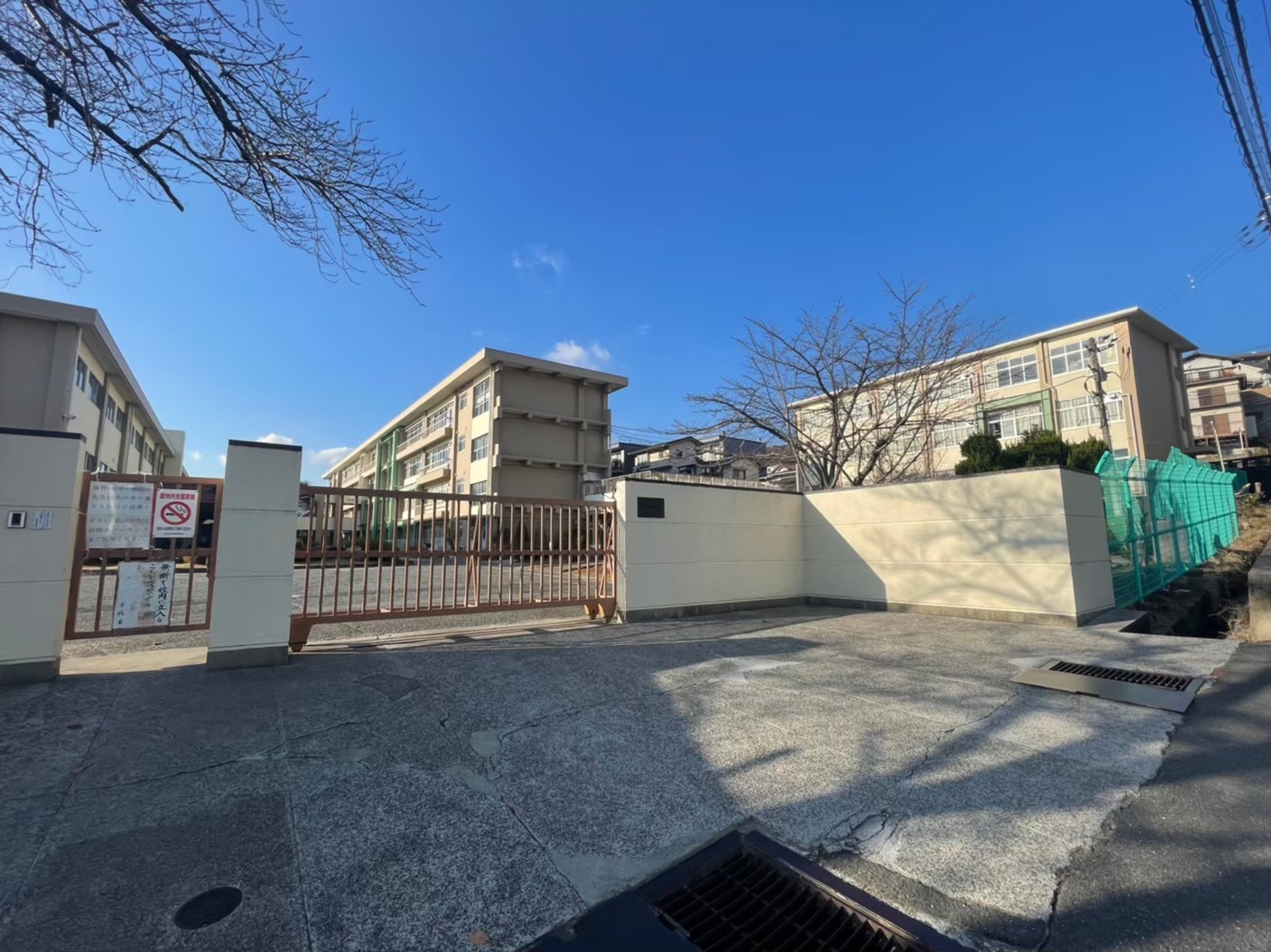 【CASA】 ザ・ライオンズ池田J棟 中学校