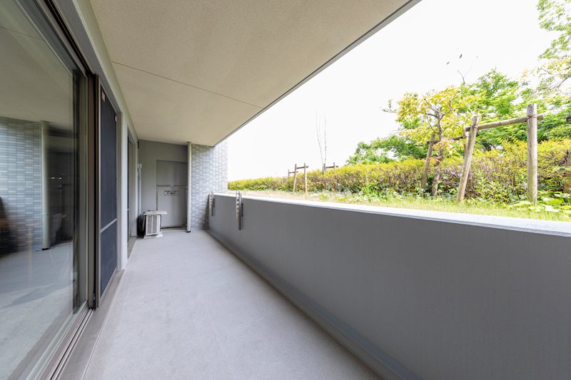 エスリード西宮甲陽園Ⅰ番館ブライト 現地写真（バルコニー）