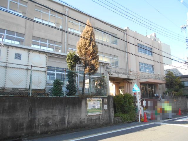 ファミール伏見A棟 小学校