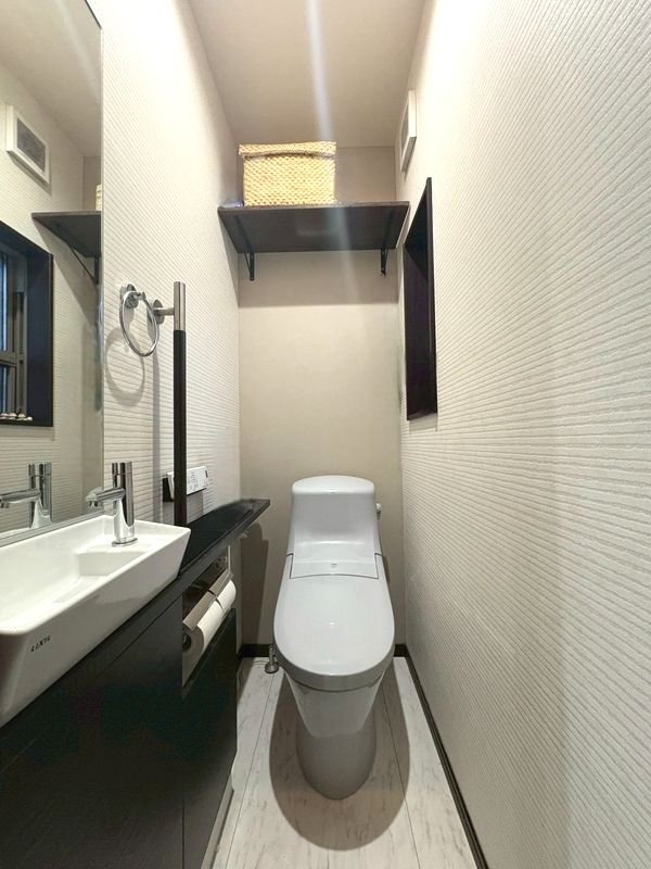 【CASA】茨木市鮎川2丁目 内観写真（トイレ）