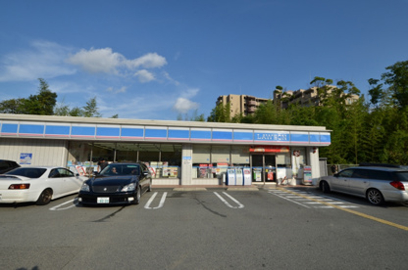 【CASA】川西市向陽台1丁目 建築条件無し売土地 コンビニ