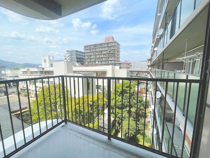 コープ野村京都四条 現地写真（バルコニー）
