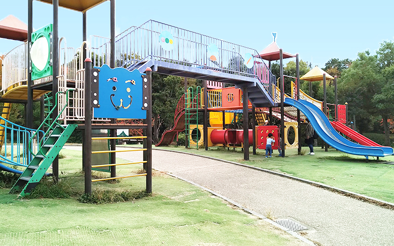 【CASA】メゾン高槻2号棟 公園
