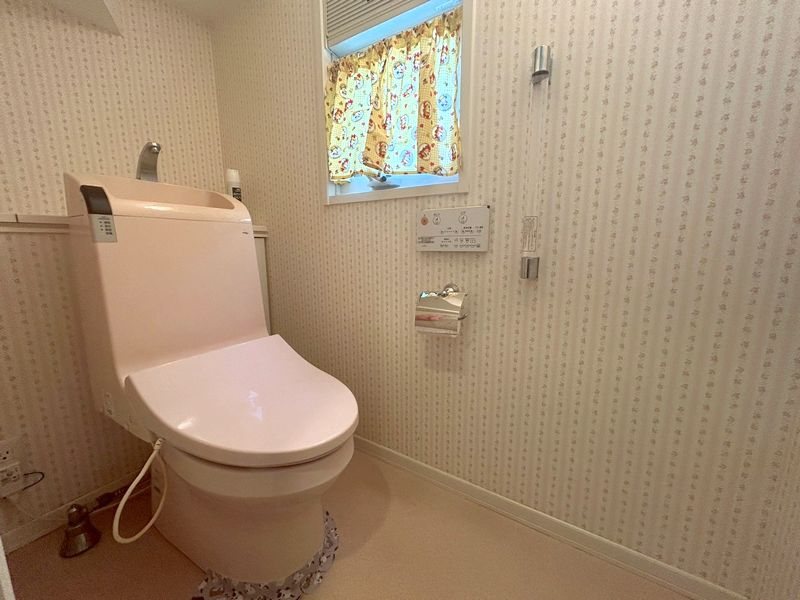 【CASA】 三田市けやき台6丁目 内観写真（トイレ）