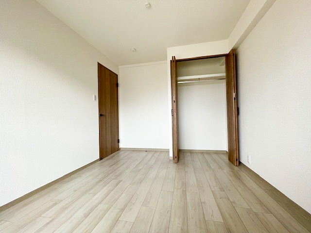 桂川ハイツ2号館 内観写真（リビング）