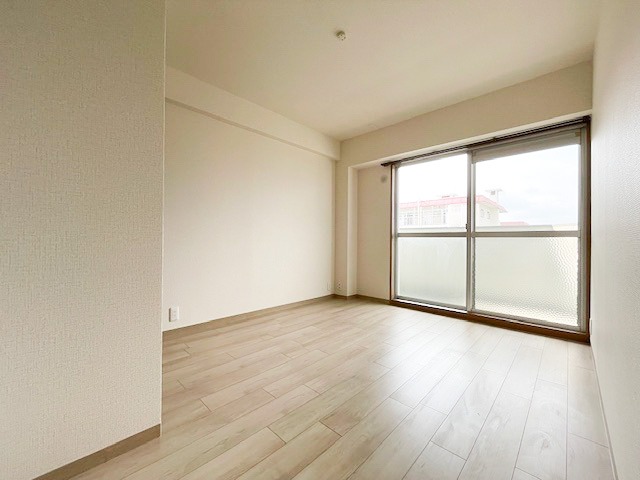 桂川ハイツ2号館 内観写真（リビング以外の居室）
