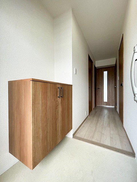 桂川ハイツ2号館 現地写真（玄関）