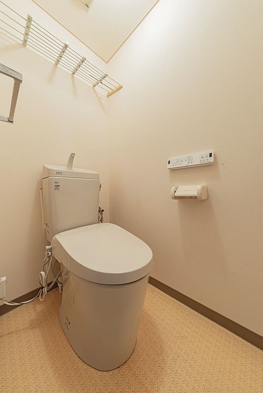 【CASA】藤和コアティ高槻ハイタウンコアB棟 内観写真（トイレ）