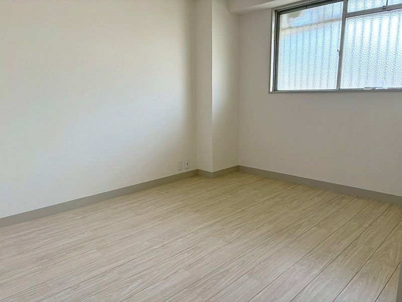【CASA】ネオライフマンション高槻 内観写真（リビング以外の居室）