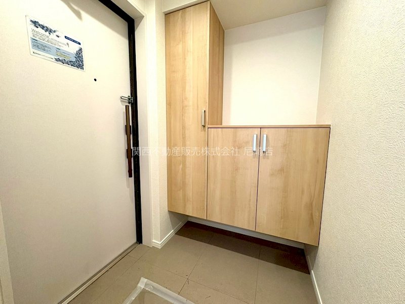 エンゼルクレッセ西難波 現地写真（玄関）