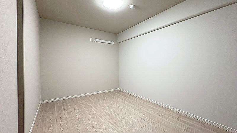 【CASA】グラン・ドムール茨木 内観写真（リビング以外の居室）