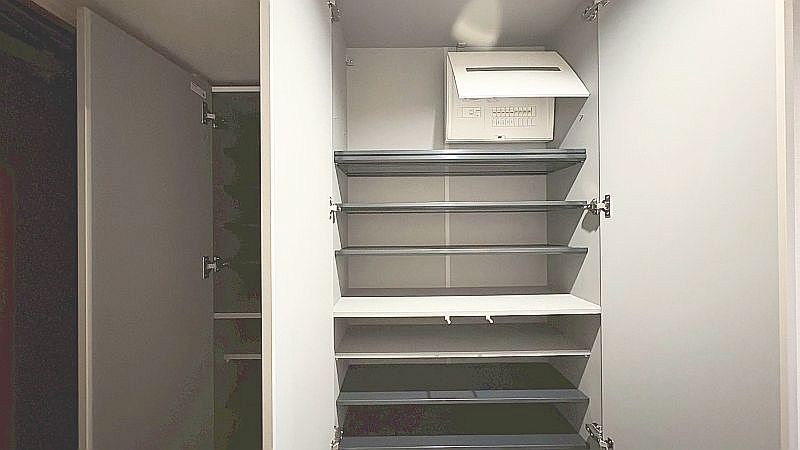 【CASA】グラン・ドムール茨木 内観写真（収納）