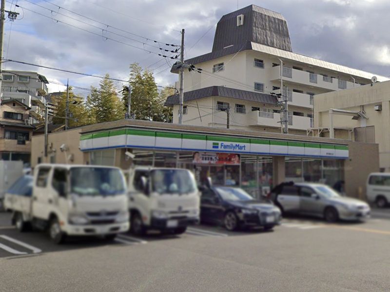 千里泉ヶ丘スカイハイツ コンビニ