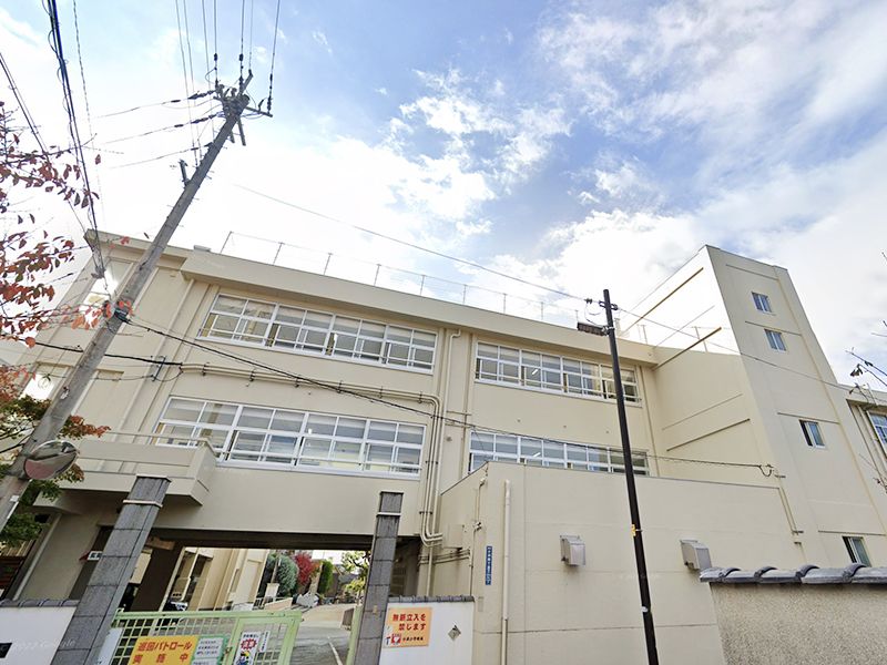 【CASA】宝塚市星の荘 小学校