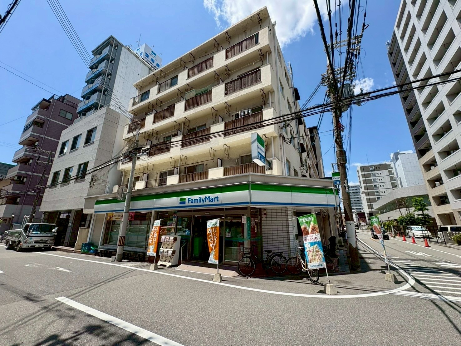 新北野第2コーポ西棟 コンビニ
