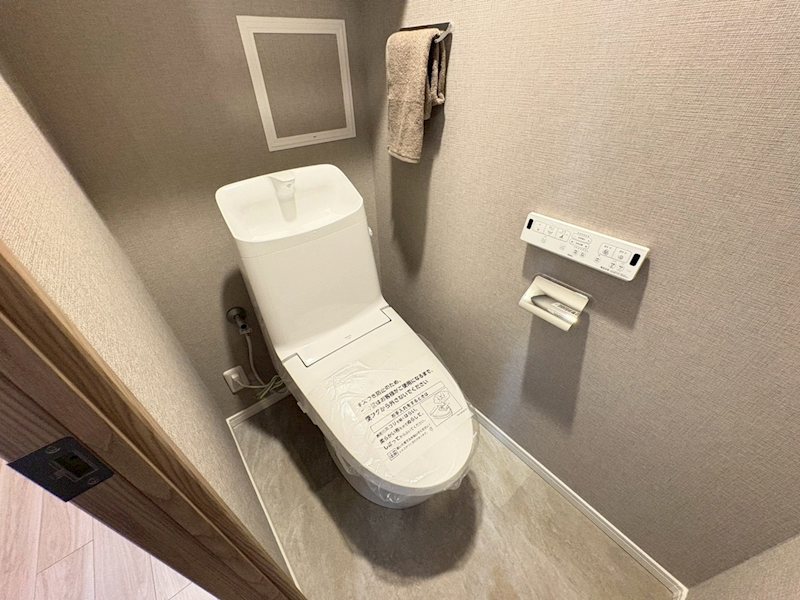 エンゼルハイム吹田東 内観写真（トイレ）