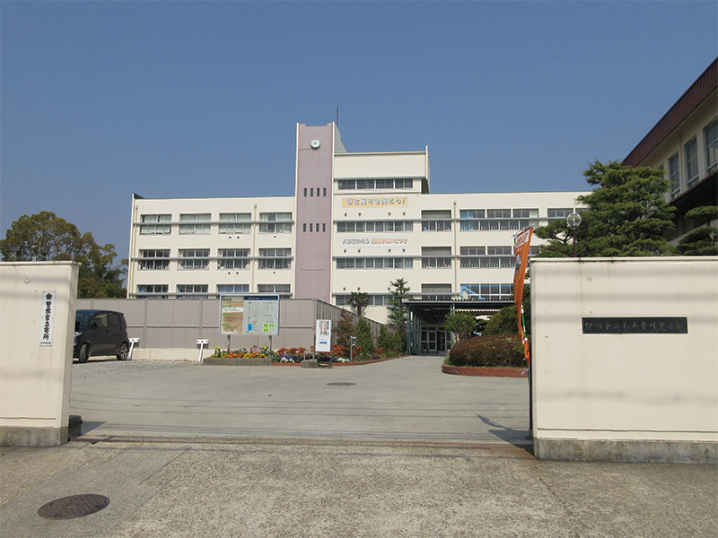 シャルマンコーポ伊丹 中学校
