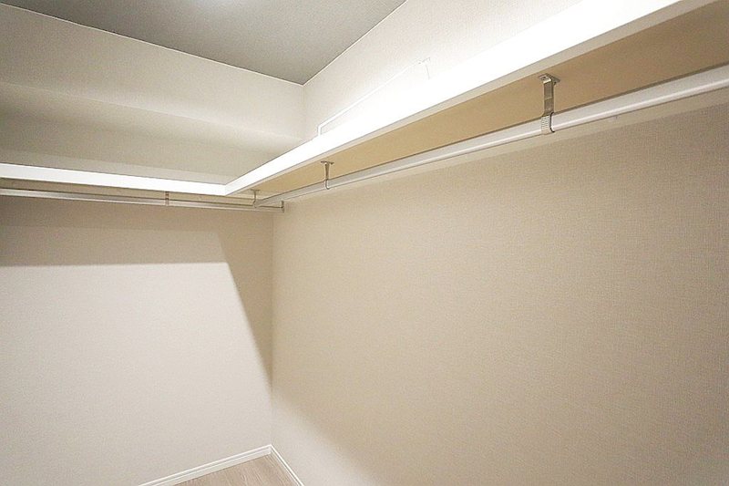【CASA】アピア1シティライフ逆瀬川 内観写真（収納）