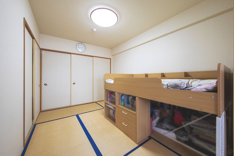 【CASA】ダイアパレス宝塚月見山 内観写真（リビング以外の居室）