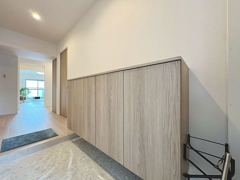 【CASA】ユニハイム高槻 現地写真（玄関）