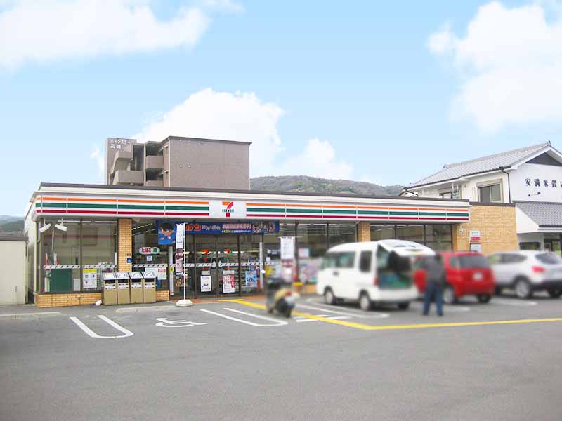 【CASA】ユニハイム高槻 コンビニ