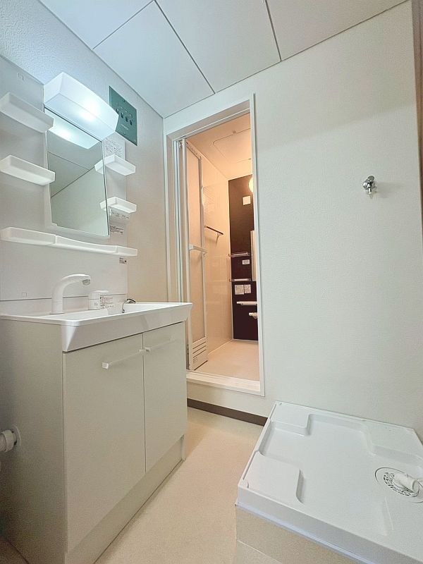 【CASA】ローレルハイツ茨木総持寺2号棟  内観写真（洗面台・洗面所）