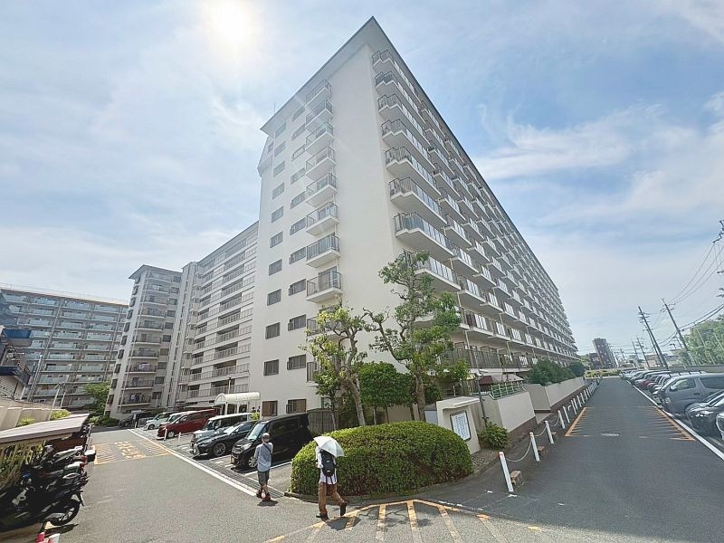 【CASA】ローレルハイツ茨木総持寺2号棟  現地写真