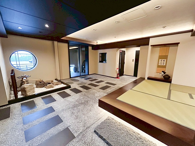 ライオンズ京都小川御所 共用部写真（エントランス）