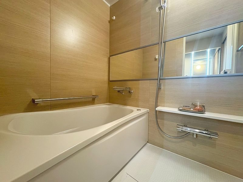 【CASA】茨木南春日丘プライムタウンB棟 内観写真（浴室）